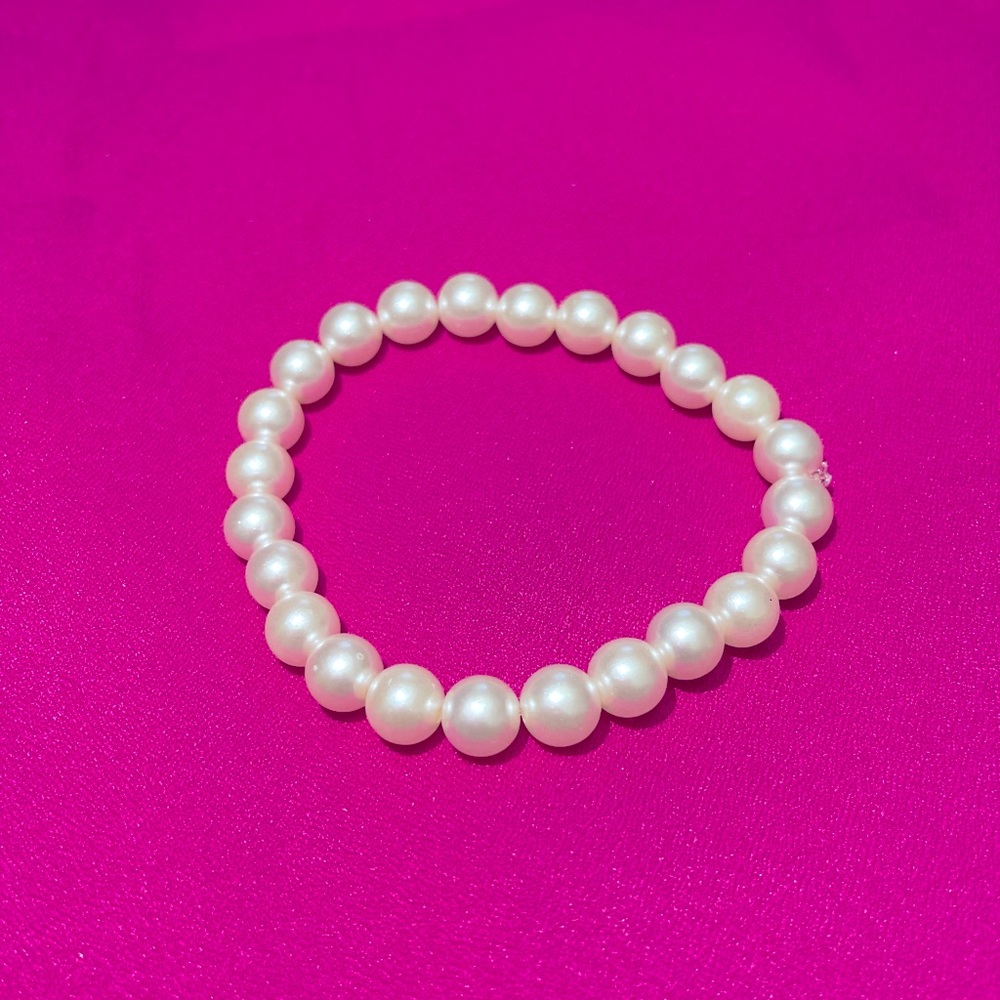 Handmade White Pearl Bracelet